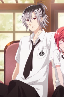 The pretty boy becomes friends.