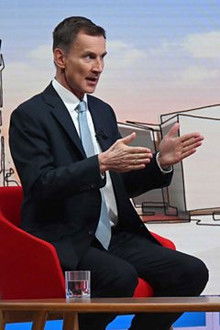 Can politicians show the economy is alive and kicking?