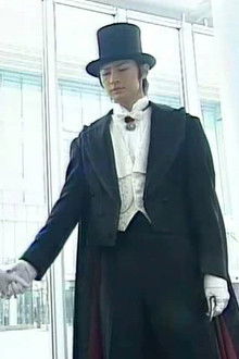 Shockingly, Tuxedo Mask is Chiba Mamoru...