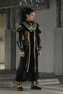 A Great King Is Here! A Puppet's Dilemma