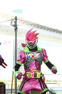 All Gathered, Clash Crash!