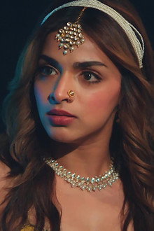 Naina to Harm Prathana
