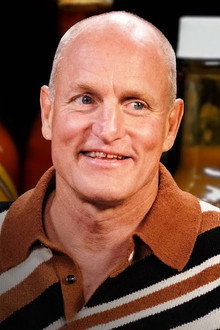 Woody Harrelson Goes Through Hell While Eating Spicy Wings