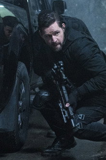 Fencing the Mona Lisa