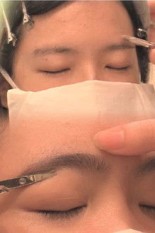 Hair and Makeup Salon: I Shape Eyebrows