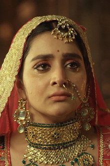 Deeya Pleads With Nishigandha
