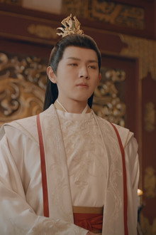 Xiao Se Renounces the Throne