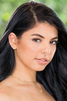 Gina Valentina - Profile Images — The Movie Database (TMDb)