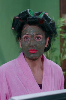 Vibhuti and Tiwari Face Water Shortage