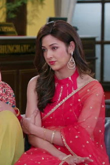 Vibhuti and Tiwari Apologise to Their Wives