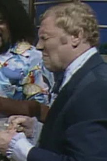 Cooking in the Wild Samoans' kitchen