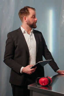 An entertainment square