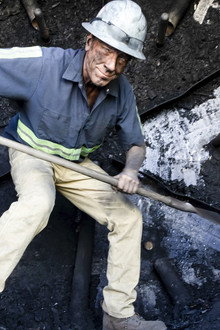 Baghouse Cleaner / Biochar Maker