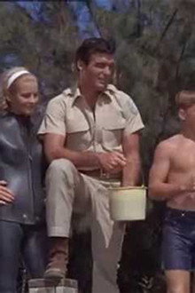 Flipper Joins the Navy (1)