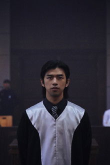 The Weight of Friendship