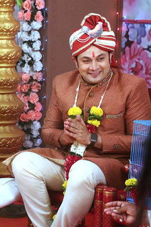 Rosesh Gets Married?