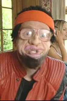 Avid Loves... Davina