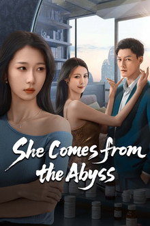 She Comes from the Abyss poster