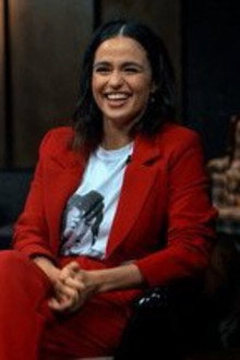 Nanda Costa + Zezeh Barbosa + Vitão