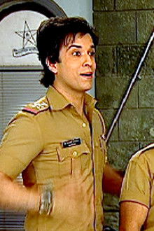 Chautala Catches Hunterwali Near The Circus