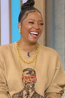 Aisha Tyler, Chef Jernard Wells