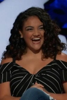 Laurie Hernandez