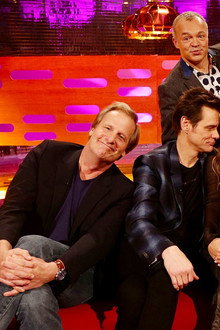 Jim Carrey, Jeff Daniels, Jude Law, Tamsin Greig, Nicole Scherzinger