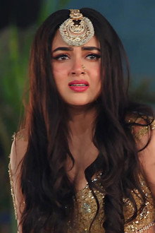 Prathna Attacks Jeet