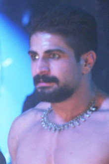 Vish Eyeing The Naagmani?