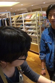 Stationary Surprises! Takuya Kimura in Itoya