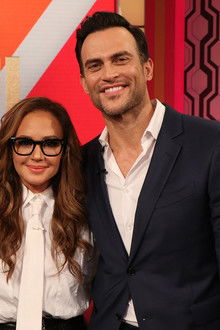 Leah Remini and Cheyenne Jackson