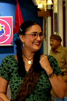 Chautala is Surprised to Meet Her Childhood Friend