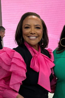 Renée Elise Goldsberry, Lynn Whitfield