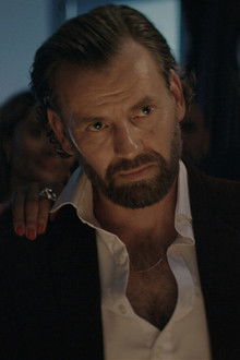 Skjønnheten skal frelse verden poster