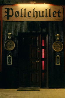 Pøllehullet - det brune værtshus poster