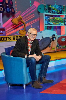 Jeremy Vine, Gemma Cairney & James Acaster