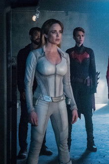 Crisis on Infinite Earths: Part Four (IV)