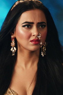 Pratha is In a Deep Dilemma
