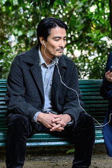 The Widow (La veuve)