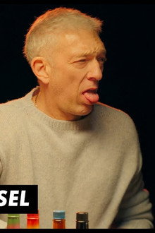 Vincent Cassel leaves the table