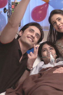 Kangana Regains Consciousness