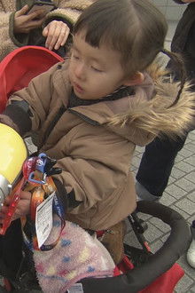 Bartering in Dotonbori, Osaka