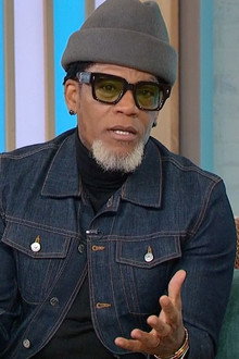 D.L. Hughley, Millie Peartree