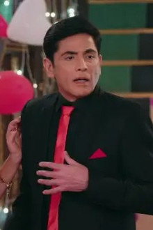 Valentine’s Day Is Celebrated at the Mansion