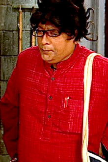 Karina's New Neighbour Comes In The Chowki