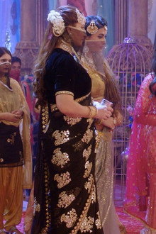 Bela Under Shahnawaaz's Spell