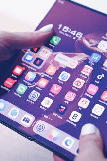 MWC: Smart Phones Get Smarter