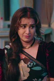 Bhabiji's Spirit Slaps Tiwari