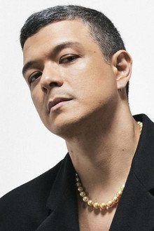 Photo of Jericho Rosales