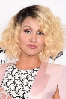 Jenn Lyon profile picture